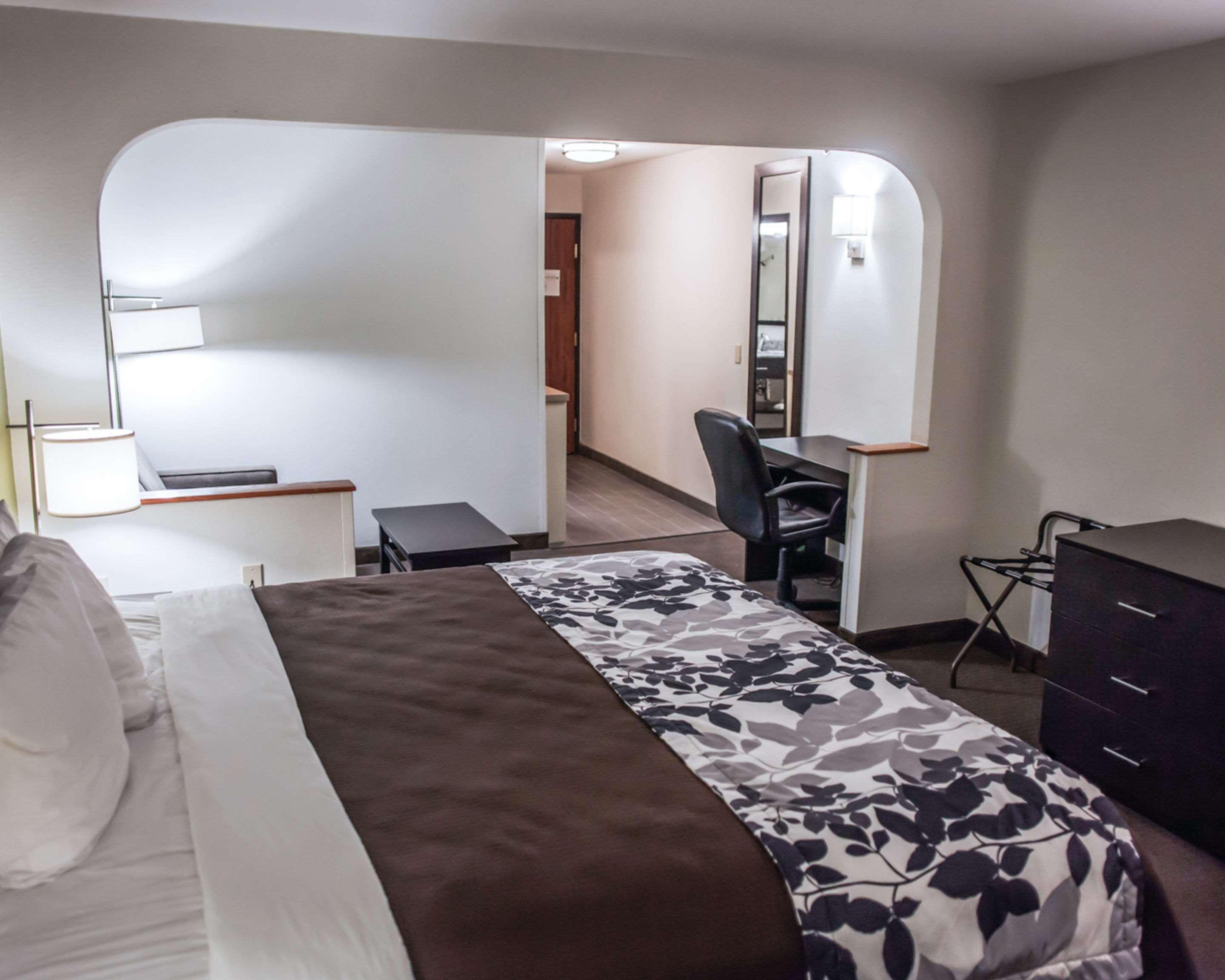 Garner Hotel Topeka West By Ihg Extérieur photo