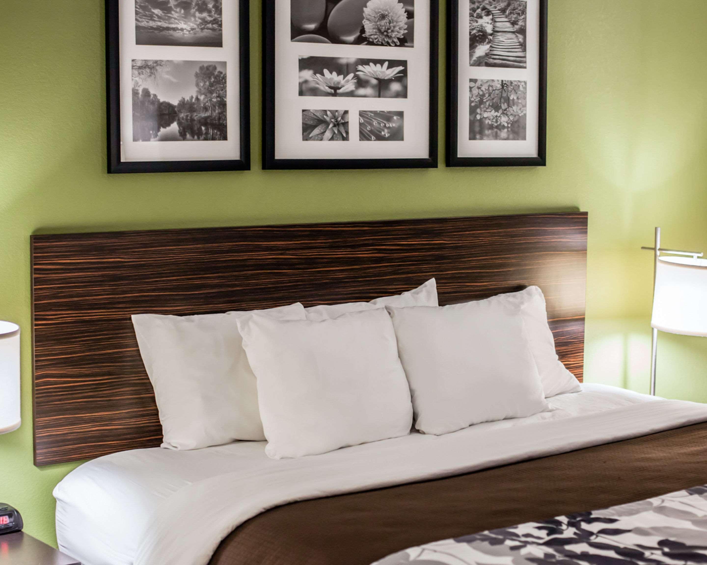 Garner Hotel Topeka West By Ihg Extérieur photo