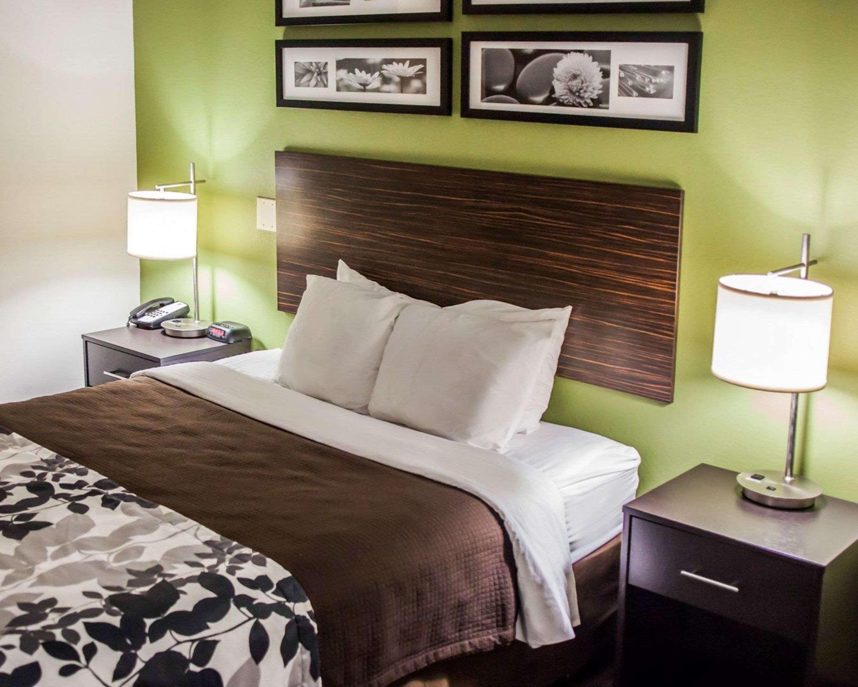 Garner Hotel Topeka West By Ihg Extérieur photo