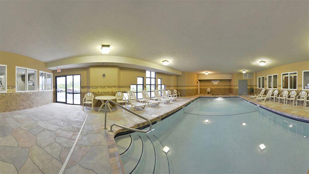 Garner Hotel Topeka West By Ihg Extérieur photo