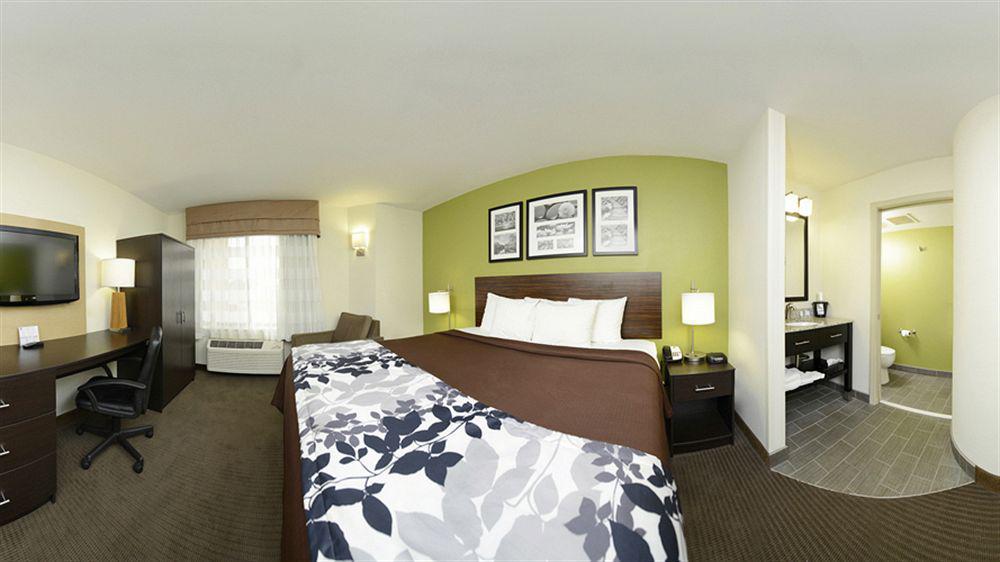 Garner Hotel Topeka West By Ihg Extérieur photo